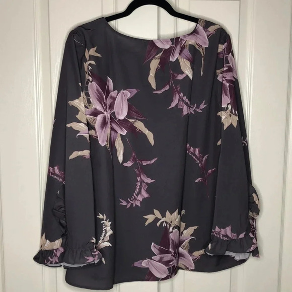 DG2 Diane Gilman Floral Blouse - Picture 4 of 8